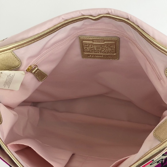 NEW Coach Kyra Poppy Floral Crossbody Bag 17147 - Picture 4 of 8